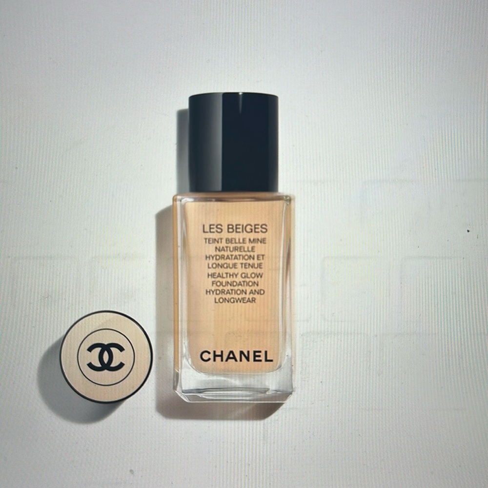 Chanel Les Beiges Healthy Glow Foundation - Cream